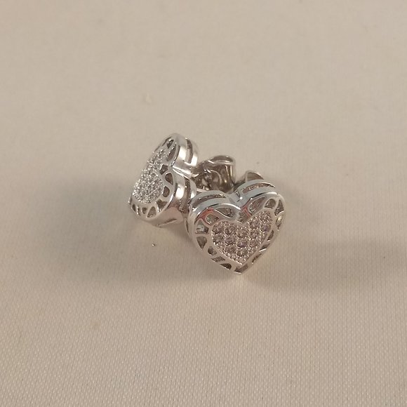 18K White Gold Filled Heart Shape Diamond Topaz Zircon Stud Earrings - Picture 4 of 6